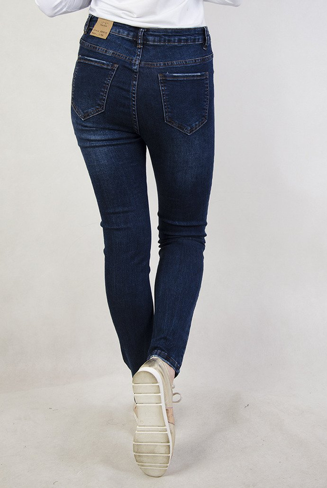 (Rozmiary L- 4 XL ) Spodnie jeansowe z przetarciami na kieszeniach