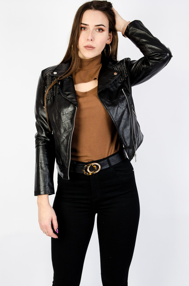 Czarna ramoneska z imitacji skóry z frędzlami