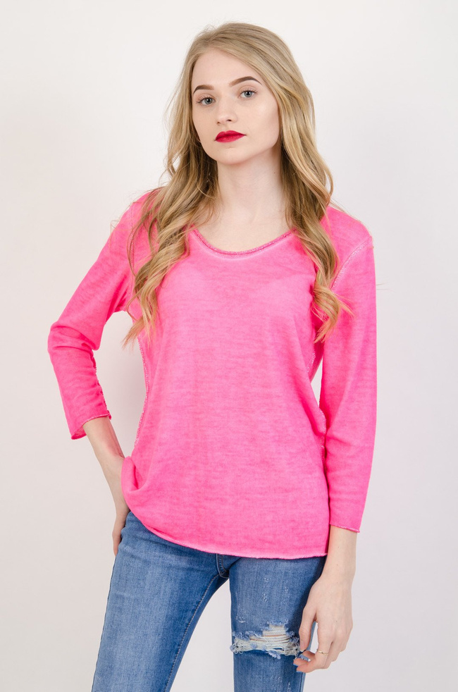 Różowa neonowa bluzka wyszywana srebrną nicią