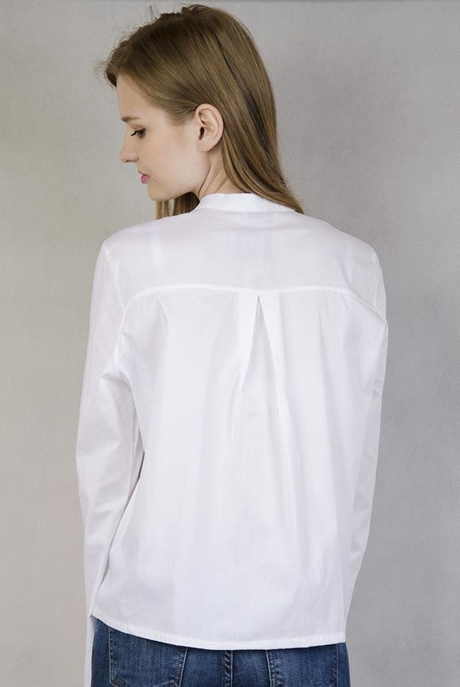 Koszula z naszywkami i rozszerzanym rękawem