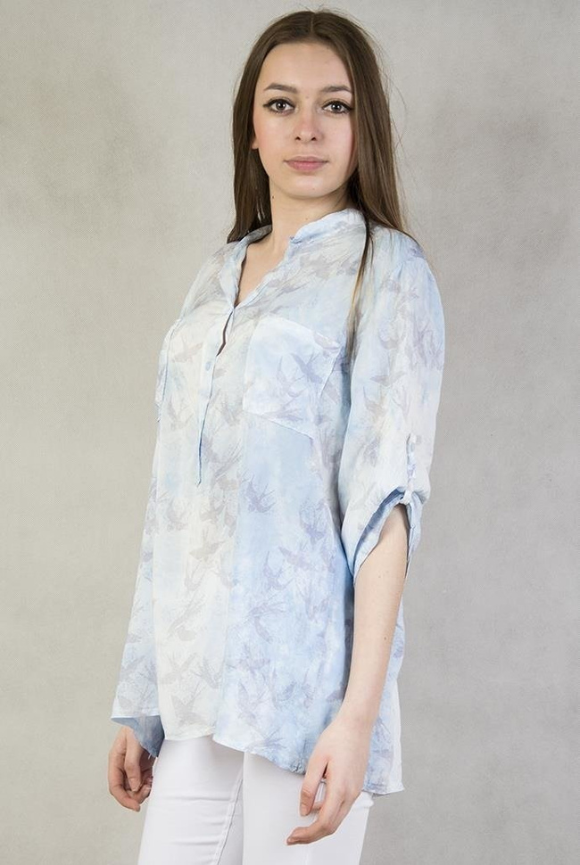 Koszula niebieska w jaskółki