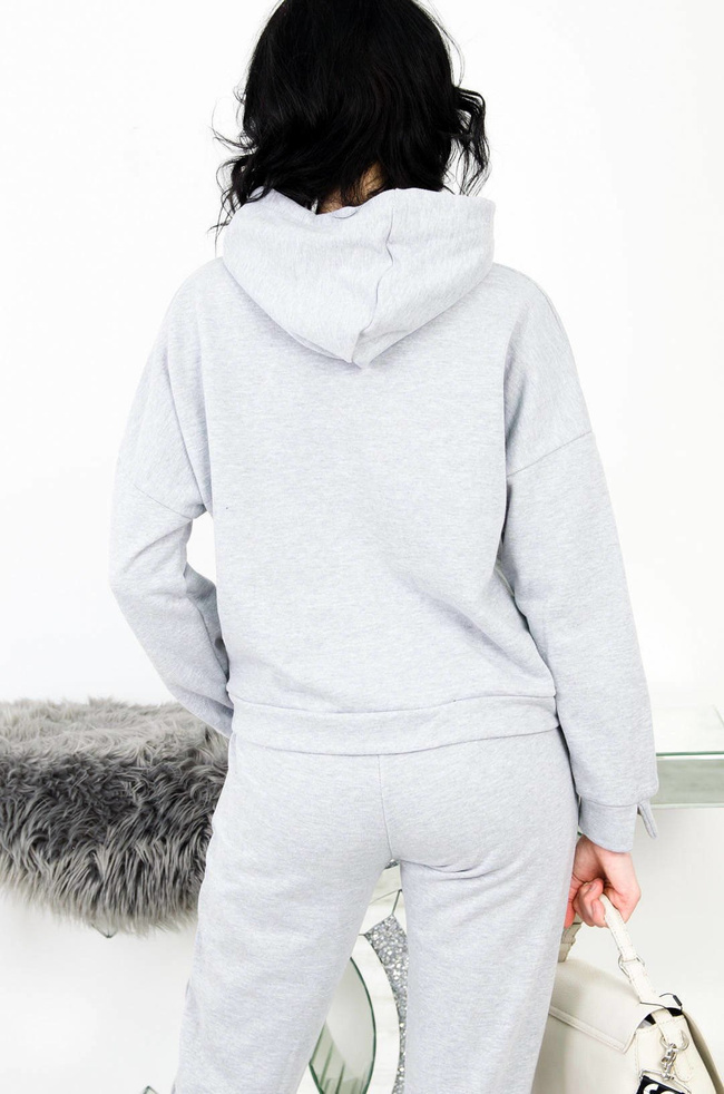 SZARY KOMPLET DRESOWY BLUZA + SPODNIE O LUŹNYM KROJU