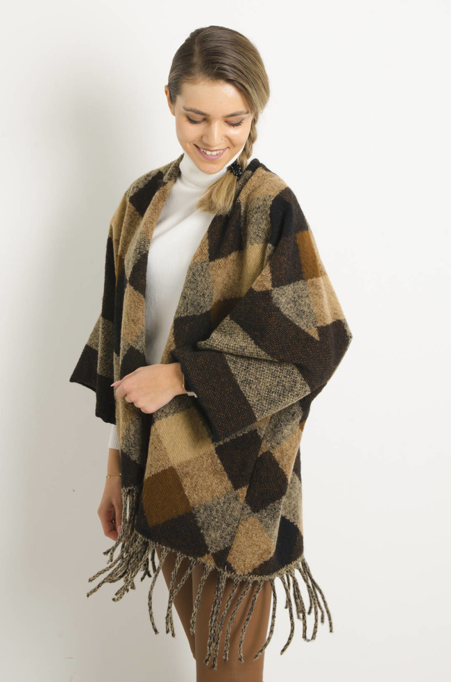 BRĄZOWA NARZUTA W KRATĘ Z FRĘDZLAMI- PONCZO 