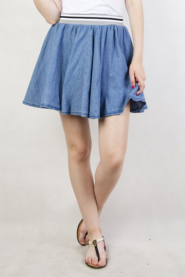 Jeansowa spódnica z gumą w pasie