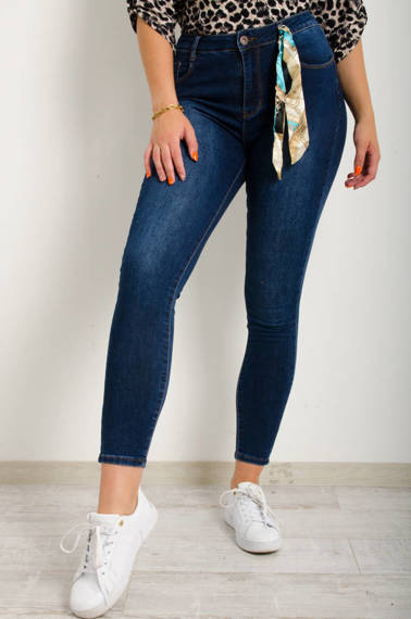 SPODNIE JEANSOWE PUSH UP Z OZDOBNĄ WSTĄŻKĄ