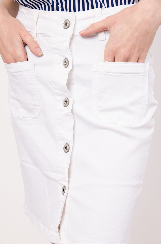 Biała  spódnica z guzikami 