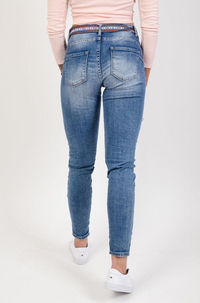 Jeansowe spodnie joggery z kolorowym paskiem