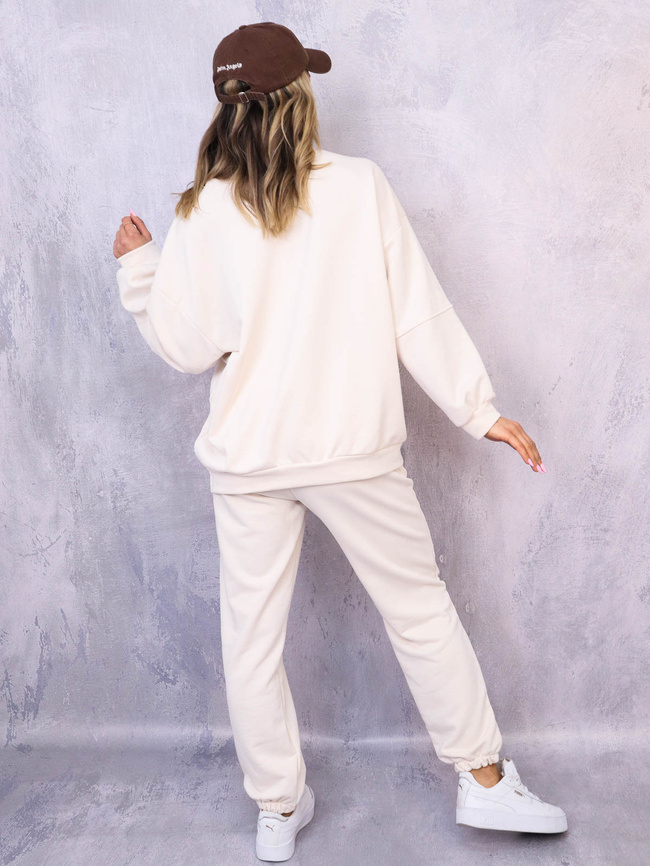 KOMPLET DRESOWY BLUZA Z NASZYWKĄ+ SPODNIE- BEŻOWY