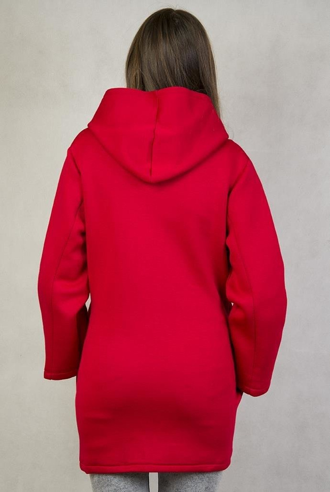 Czerwona narzutka zapinana na zamek, z dwoma kieszeniami