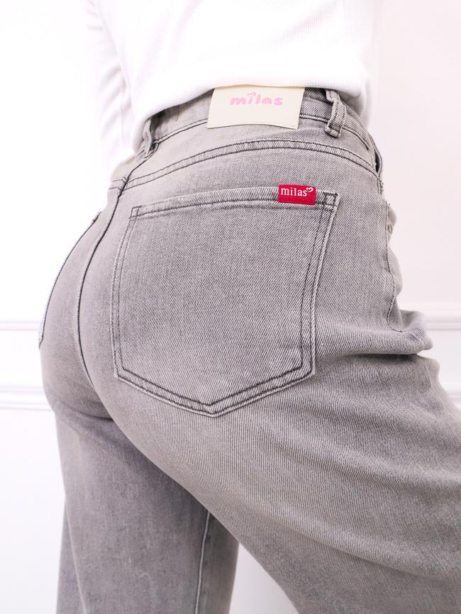 SPODNIE JEANSOWE O KROJU MOM FIT- SZARE