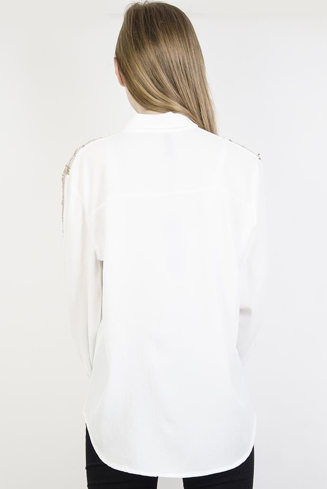 Biała koszula ze złotymi guzikami i cekinowymi paskami