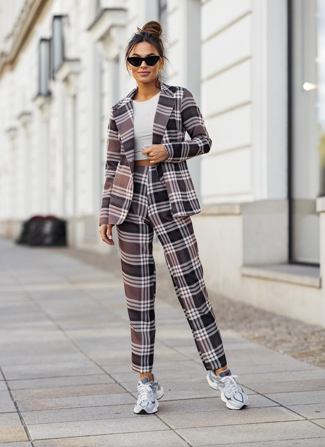 KOMPLET W KRATĘ MARYNARKA+ SPODNIE- CZEKOLADOWY