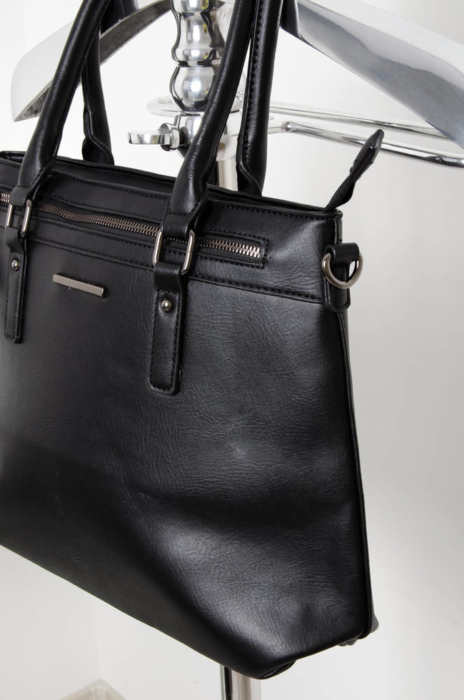 CZARNA TOREBKA Z IMITACJI SKÓRY TYPU SHOPPER
