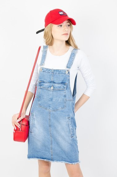 JEANSOWA SUKIENKA OGRODNICZKA Z SZARPANIEM NA DOLE