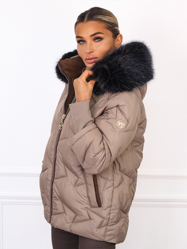 ASYMETRYCZNA KURTKA Z KONTRASTOWYMI WSTAWKAMI I PRZEDŁUŻANYMI ŚCIĄGACZAMI PRZY RĘKAWACH- FANGO