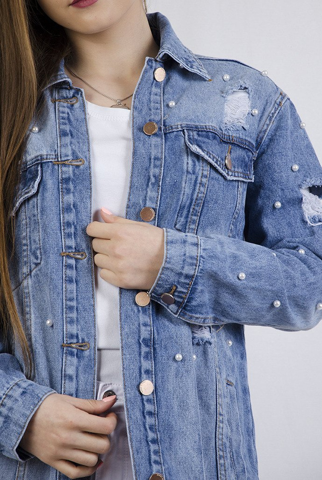 Kurtka jeansowa z perełkami