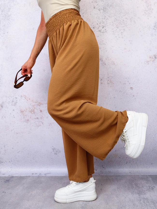 SPODNIE MATERIAŁOWE Z SZEROKIMI NOGAWKAMI I GUMĄ W PASIE- BRĄZOWE