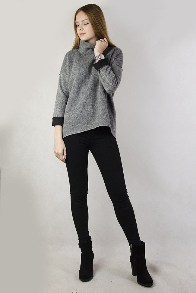 Szary asymetryczny golf 