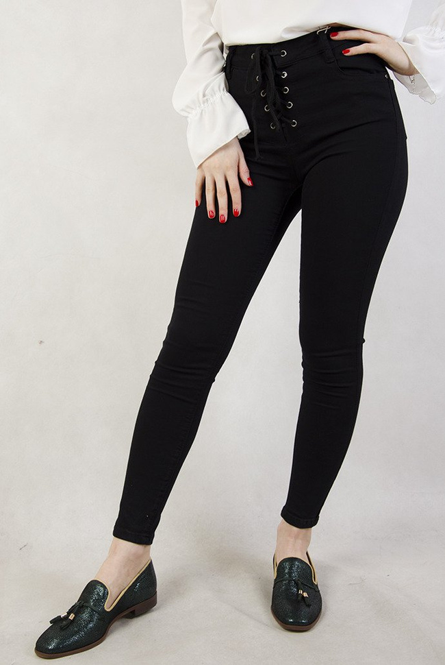 Czarne spodnie z wiązaniem z przodu