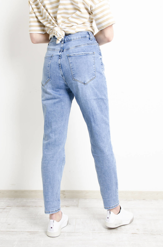 SPODNIE JEANSOWE MOM FIT- POLECANE DLA WYSOKICH
