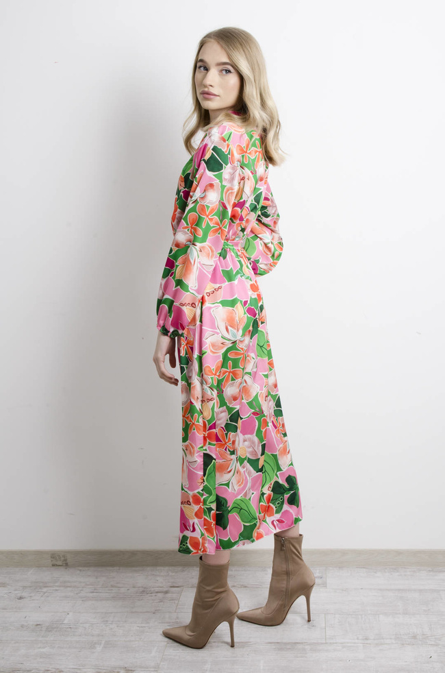 SUKIENKA W KWIATY W KOLRZE RÓŻOWYM 