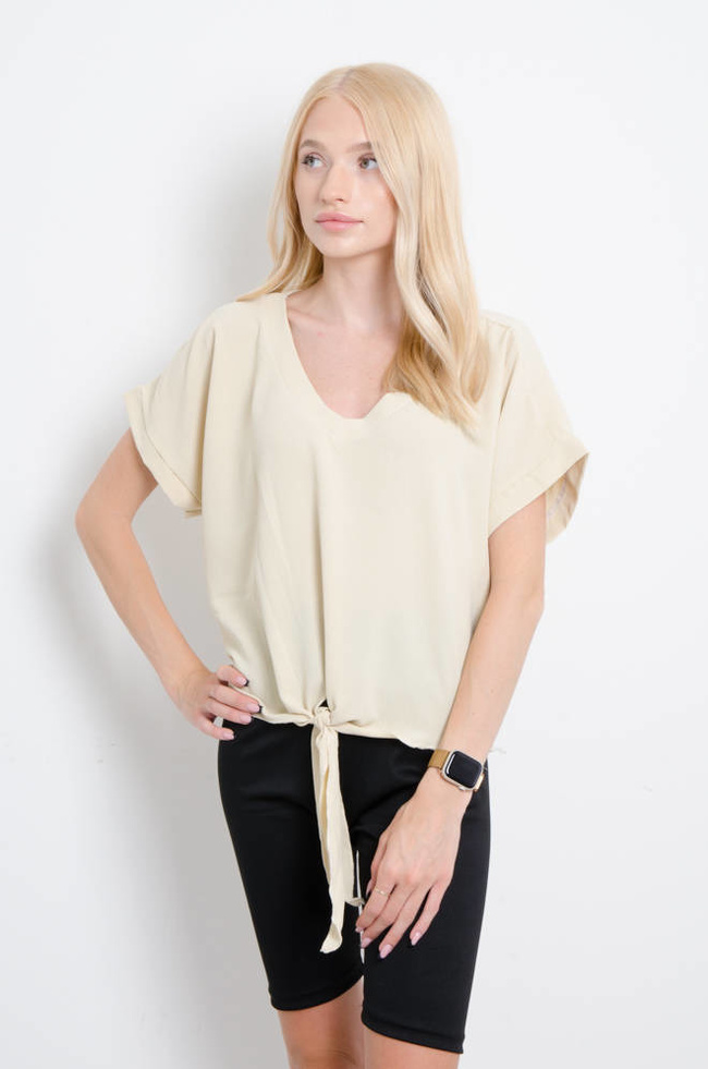 BLUZKA Z WIĄZANIEM DEKOLT V - BEŻOWA 