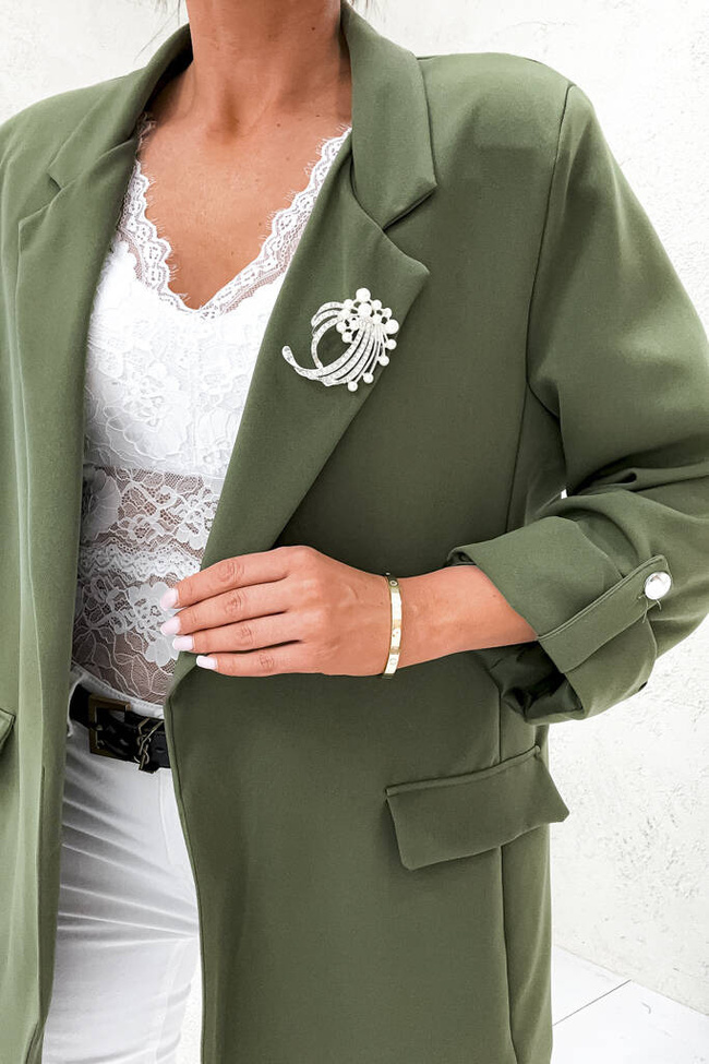 MARYNARKA BEZ ZAPIĘCIA Z BROSZKĄ- KHAKI