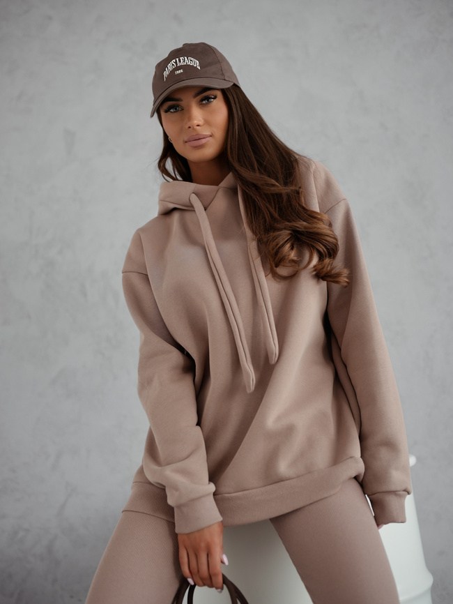 KOMPLET LEGGINSY PRĄŻKOWANE+ BLUZA OVERSIZE Z KAPTUREM- CAPPUCCINO