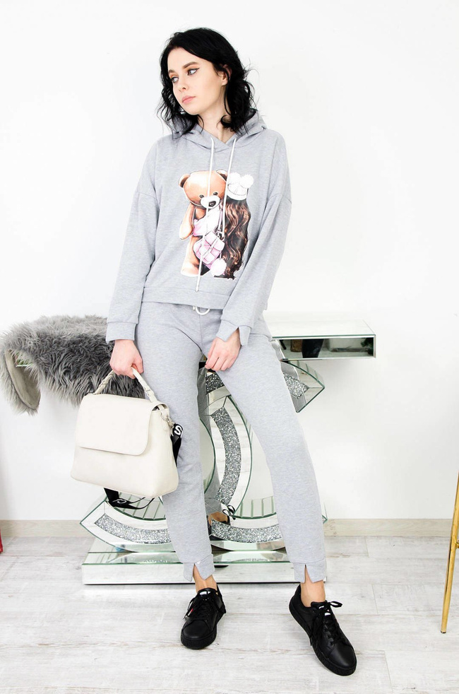 SZARY KOMPLET DRESOWY BLUZA + SPODNIE O LUŹNYM KROJU 