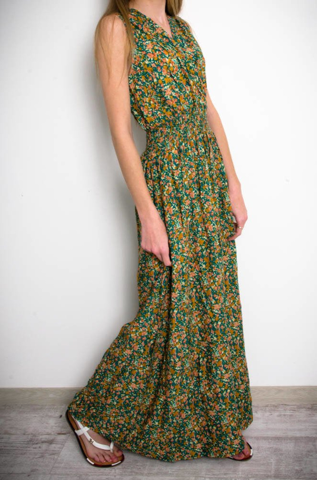 ZIELONA SUKIENKA MAXI W KWIATY-KOPERTOWY DEKOLT