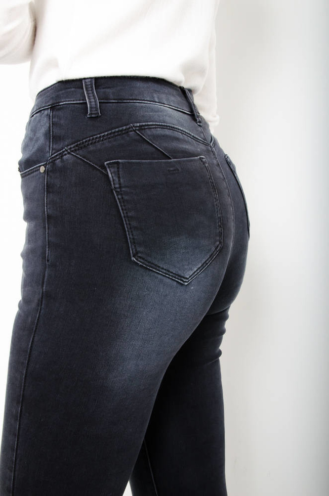 CIEMNO-SZARE JEANSOWE SPODNIE TYPU PUSH UP