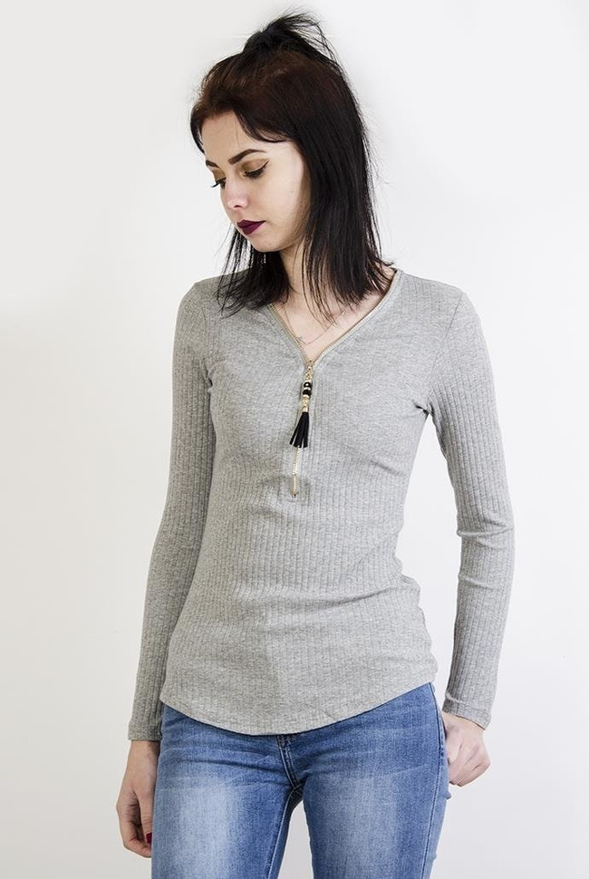 Jasnoszara prążkowana bluzka zapinana na zamek
