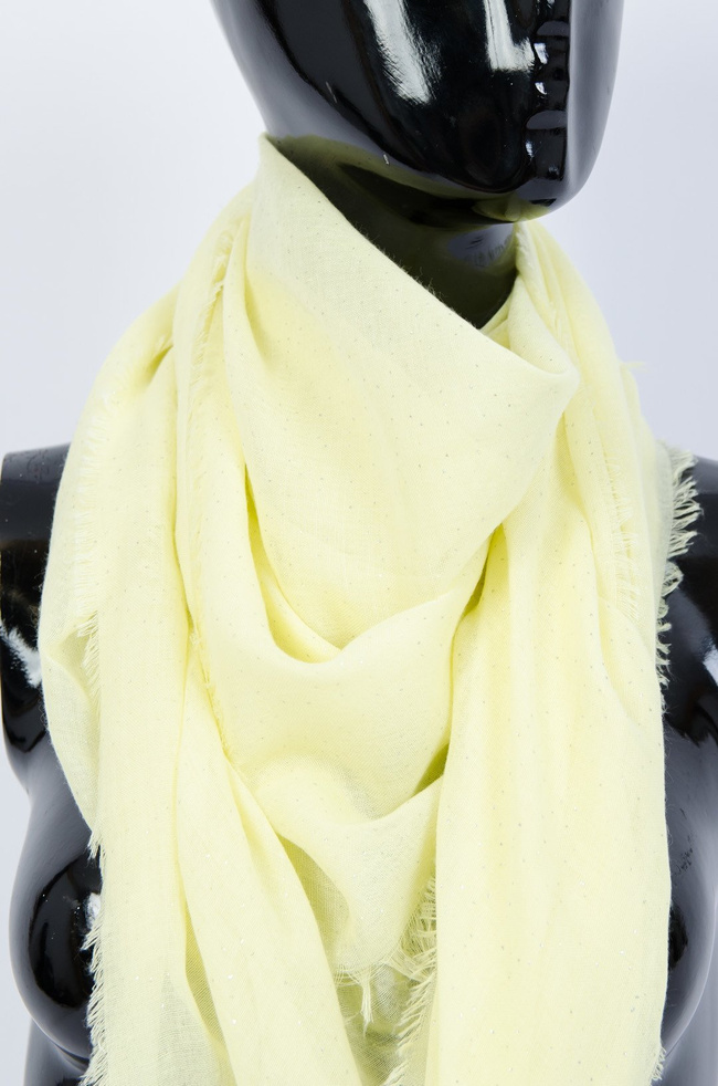 Żółty szalik z brokatem