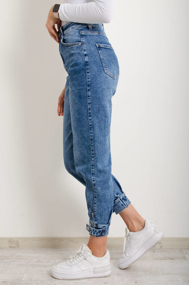 SPODNIE JEANSOWE Z ZAPIĘCIEM NA DOLE NOGAWKI- WYSOKI STAN