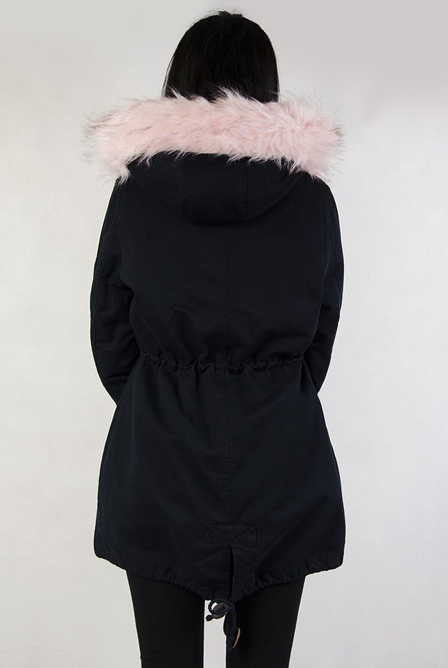 Granatowa kurtka parka z różowym futerkiem
