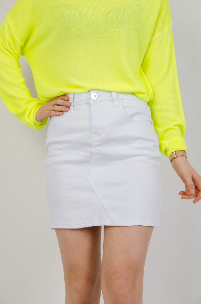 Biała spódniczka