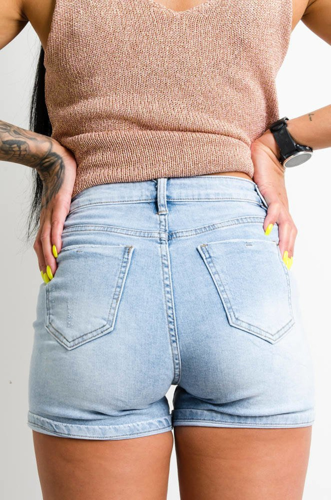 JEANSOWE SZORTY Z WYSOKIM STANEM