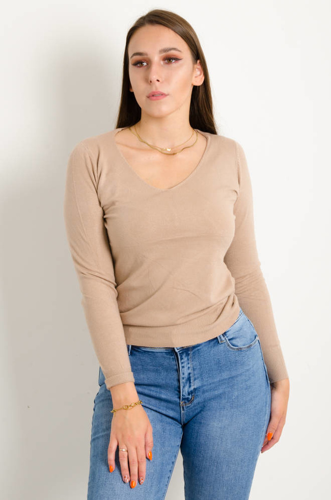 SWETER Z DEKOLTEM W SZPIC- BRĄZOWY