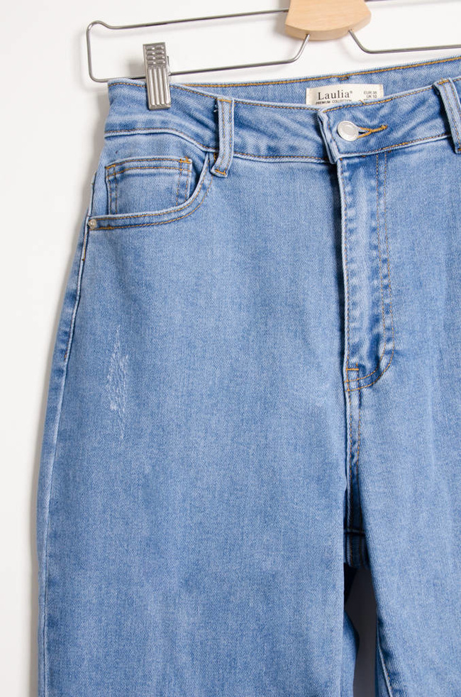 SPODNIE JEANSOWE MOM STRETCH Z PRZETARCIAMI- WYSOKI STAN