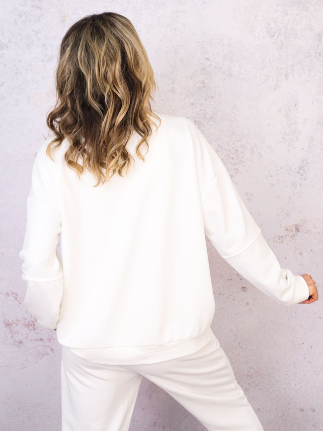 KOMPLET DRESOWY BLUZA Z NAPISEM+ SPODNIE- BIAŁY