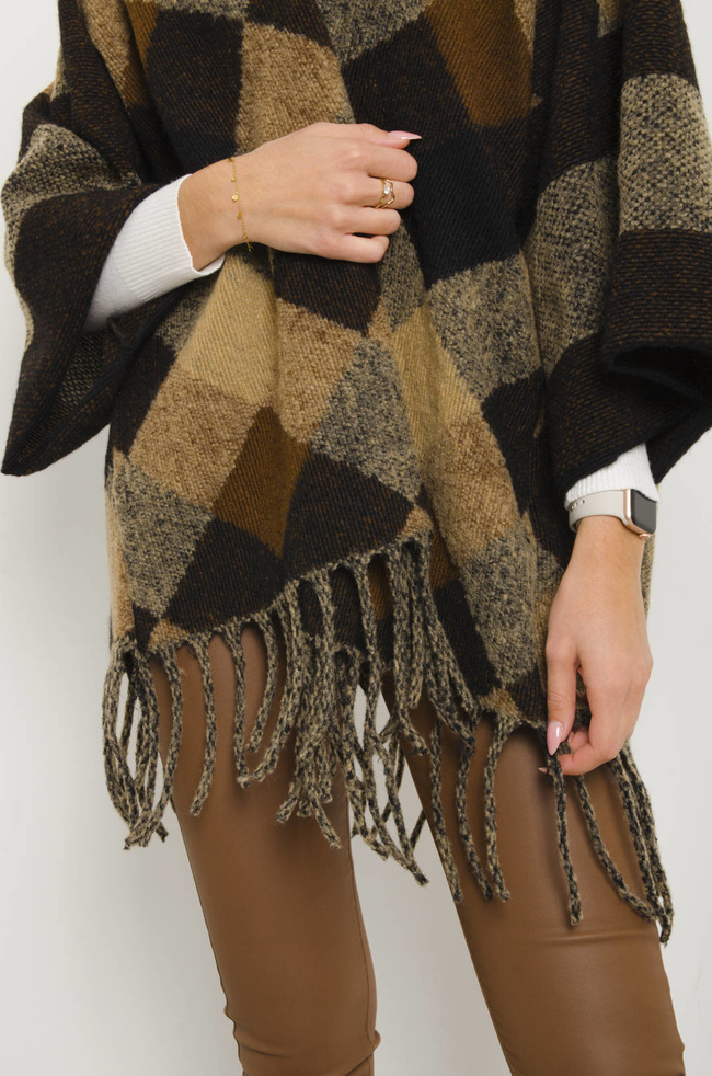 BRĄZOWA NARZUTA W KRATĘ Z FRĘDZLAMI- PONCZO 