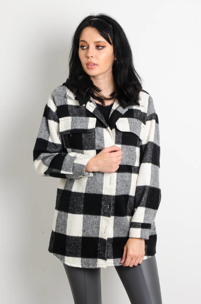 CZARNO BIAŁA KURTKA KOSZULA W KRATĘ Z KAPTUREM