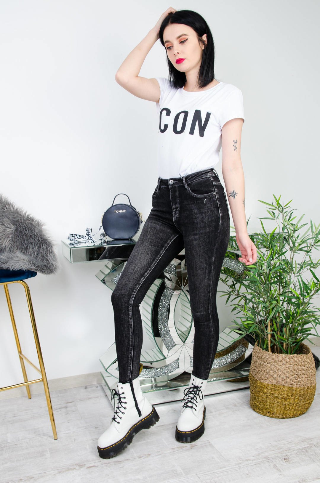 Zara Dopasowane jeansy czarny W stylu casual Moda Jeansy Dopasowane jeansy 
