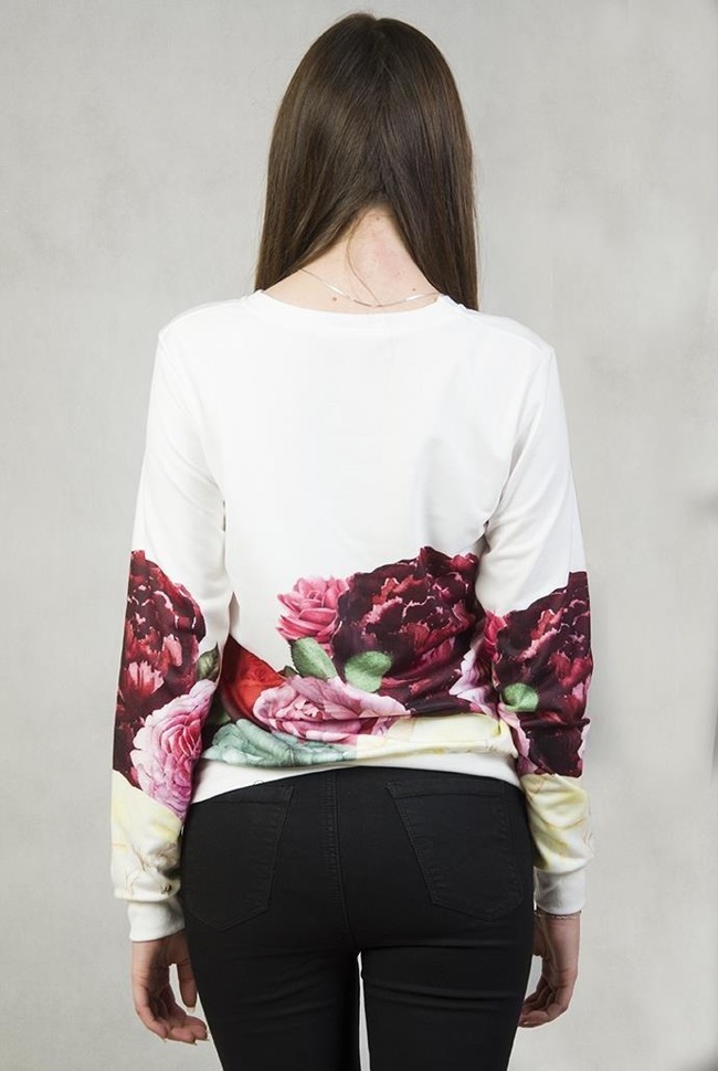 Biała bluza z kolorowymi kwiatami