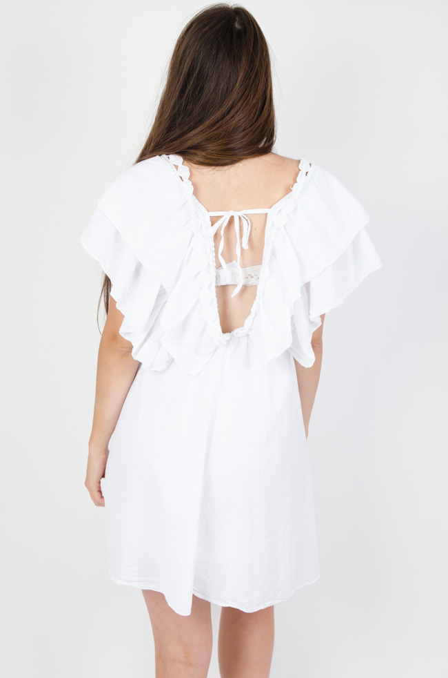 Biała sukienka z dekoltem w serek i wycięciem na plecach 
