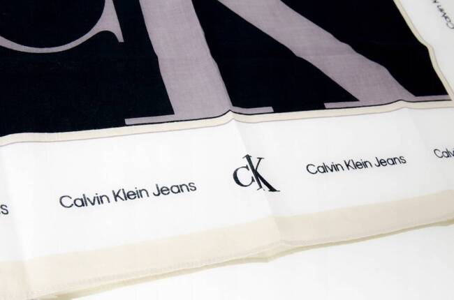 CHUSTA CALVIN KLEIN 