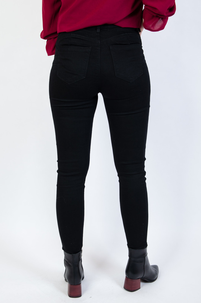 Czarne spodnie skinny jeans typu push up (duże rozmiary)