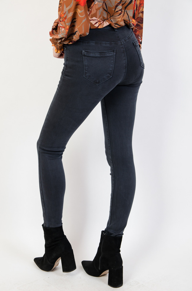 Grafitowe spodnie jeansowe super skinny