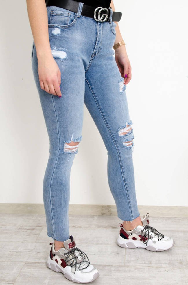 JASNE SPODNIE JEANSOWE PLUS SIZE Z PRZETARCIAMI-WYSOKI STAN