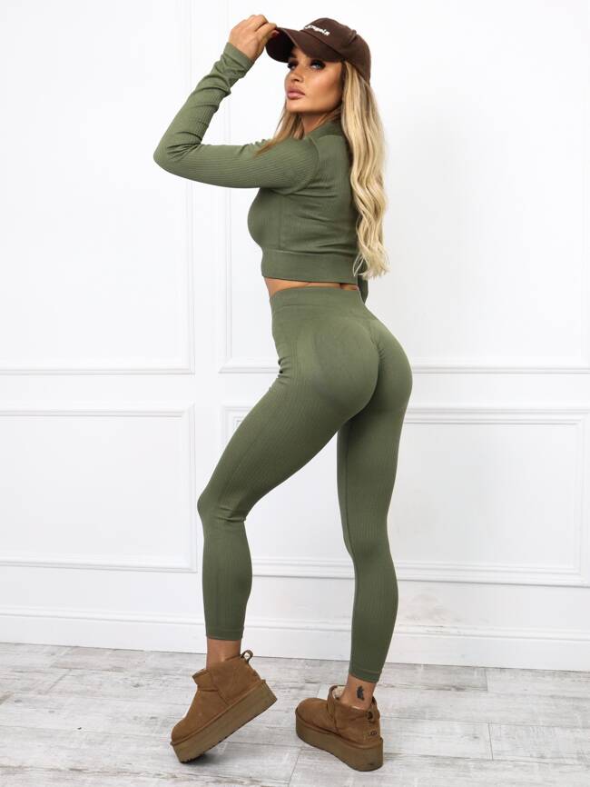 MODELUJĄCY KOMPLET BLUZKA+ LEGGINSY PUSH UP- ZIELONY